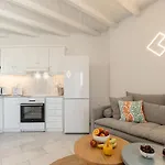 Caruana Living Agia Anna (Naxos)