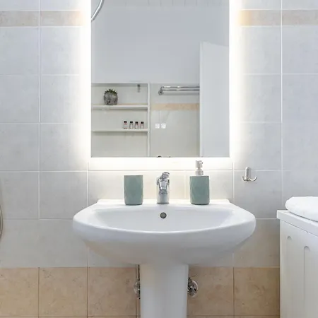 Caruana Living Апартаменты *